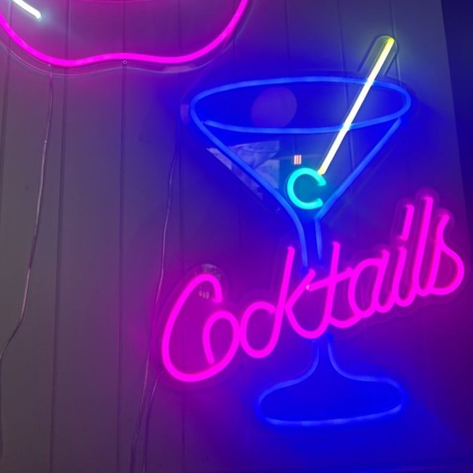 Pink Cocktails sign with martini glass in LED neon flex - by Custom Neon®