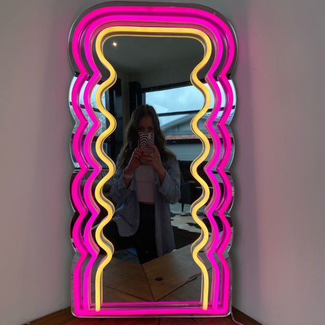 Y2K Decor pink neon wavy mirror by CUSTOM NEON®